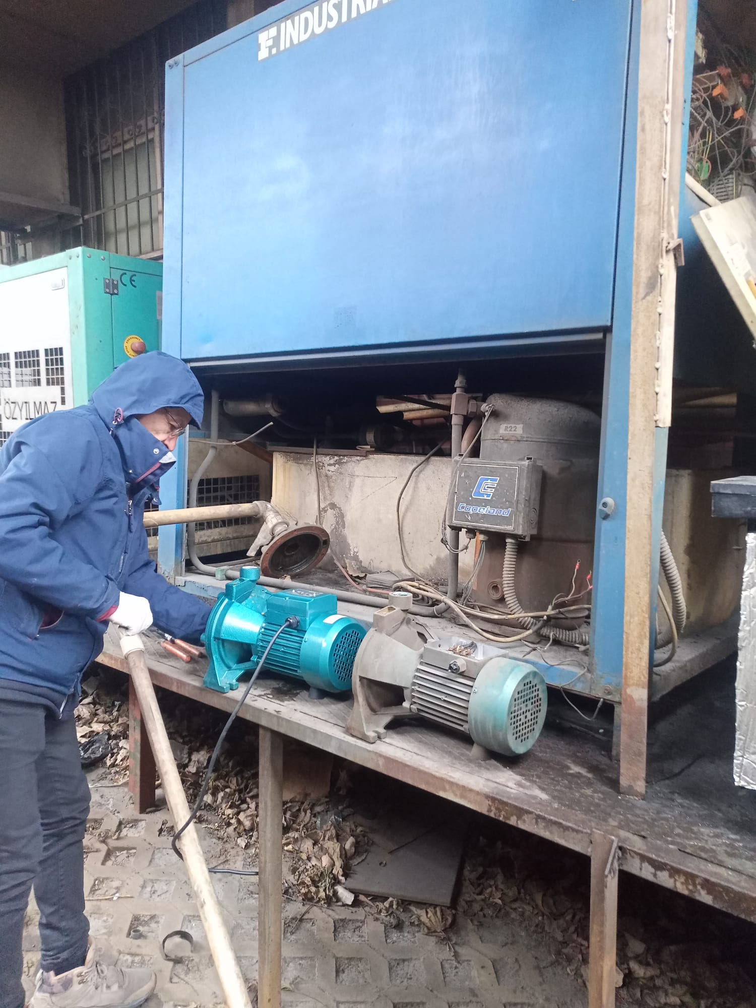 İstanbul Soğutma Teknik Servisi, olarak İstanbul Çiller Soğutma, Chiller Soğutma Tamir Servisi,Kurumsal Hizmet Hızlı Servis / 0212 515 21 76 /